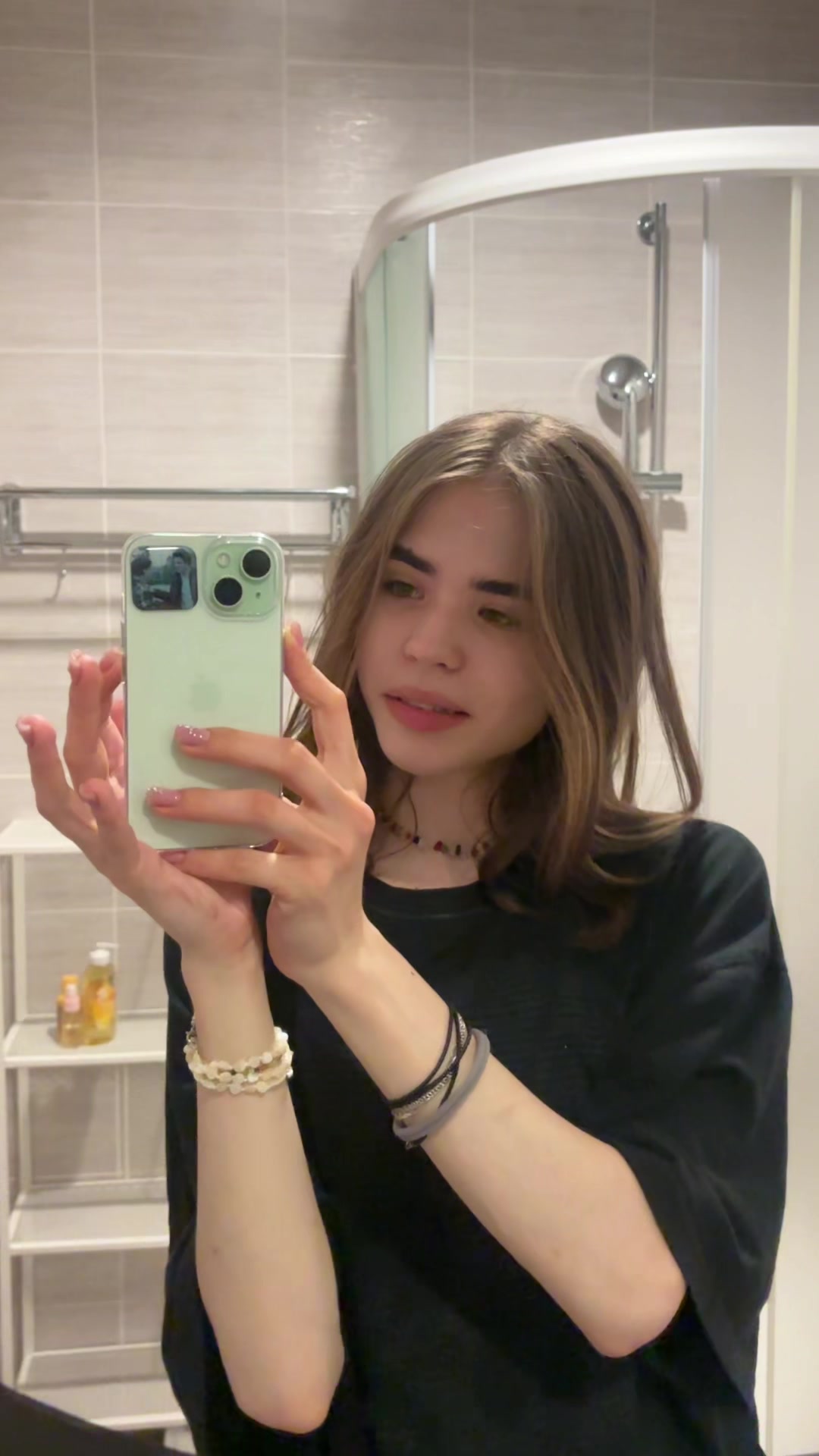 @lolа