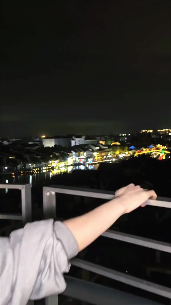 @LinhLinh 龚俊🍊张哲瀚 ❤️051129💙