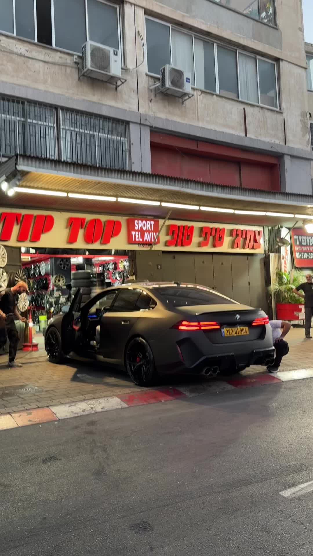 @TipTop Wheels & Tires