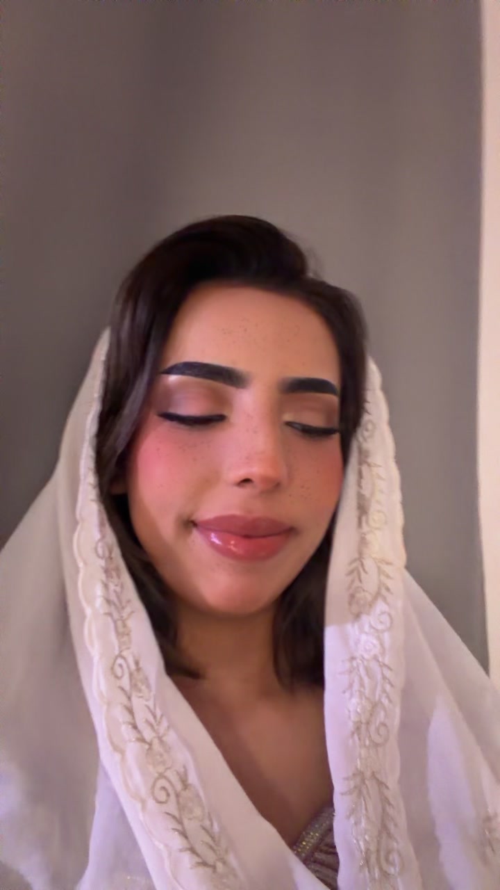 @Amina