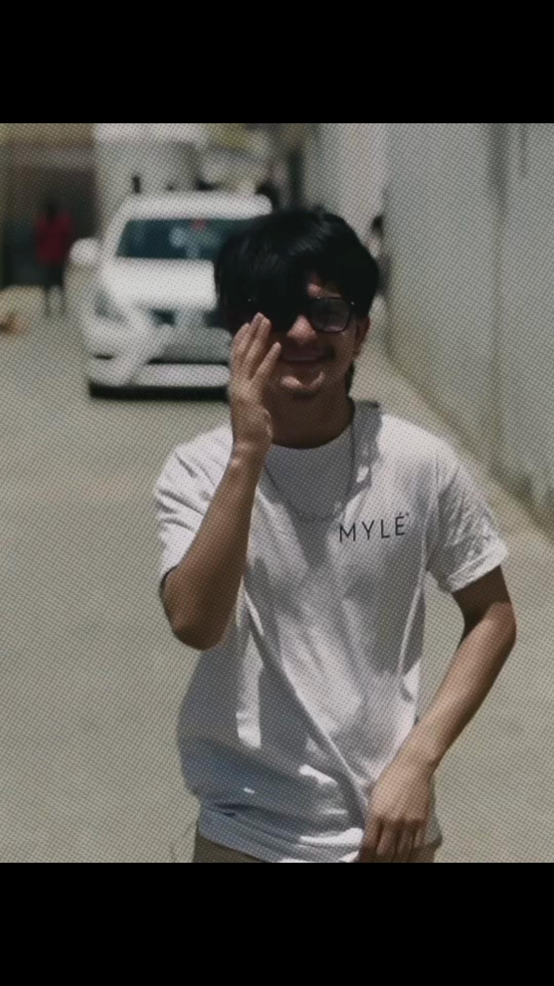 @Hritik
