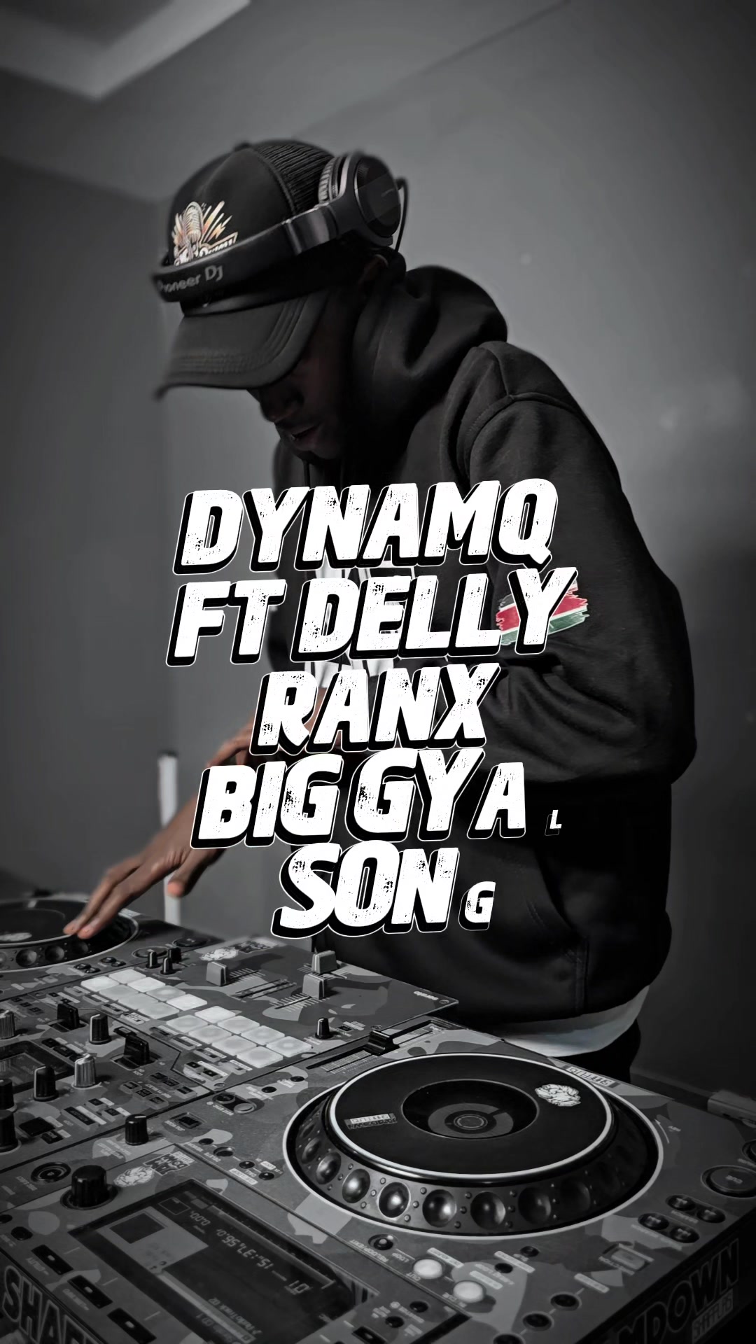 @DYNΛMQ
