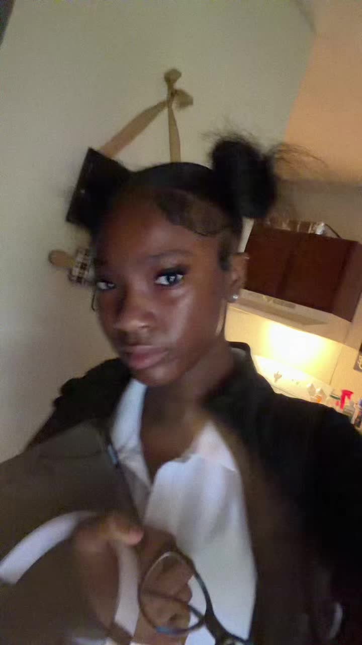 @imnlovewdarkskinsnbrownskins &lsquo;