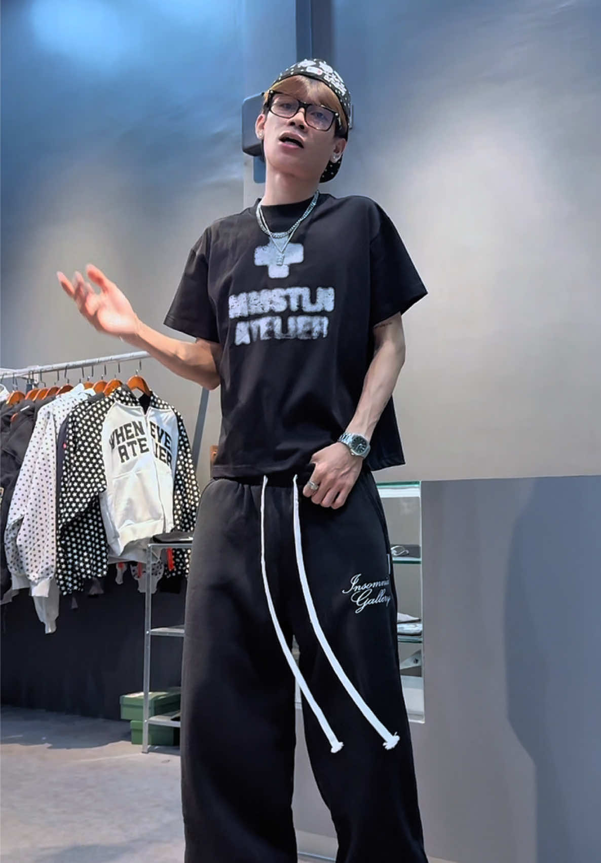 @Zip up studio