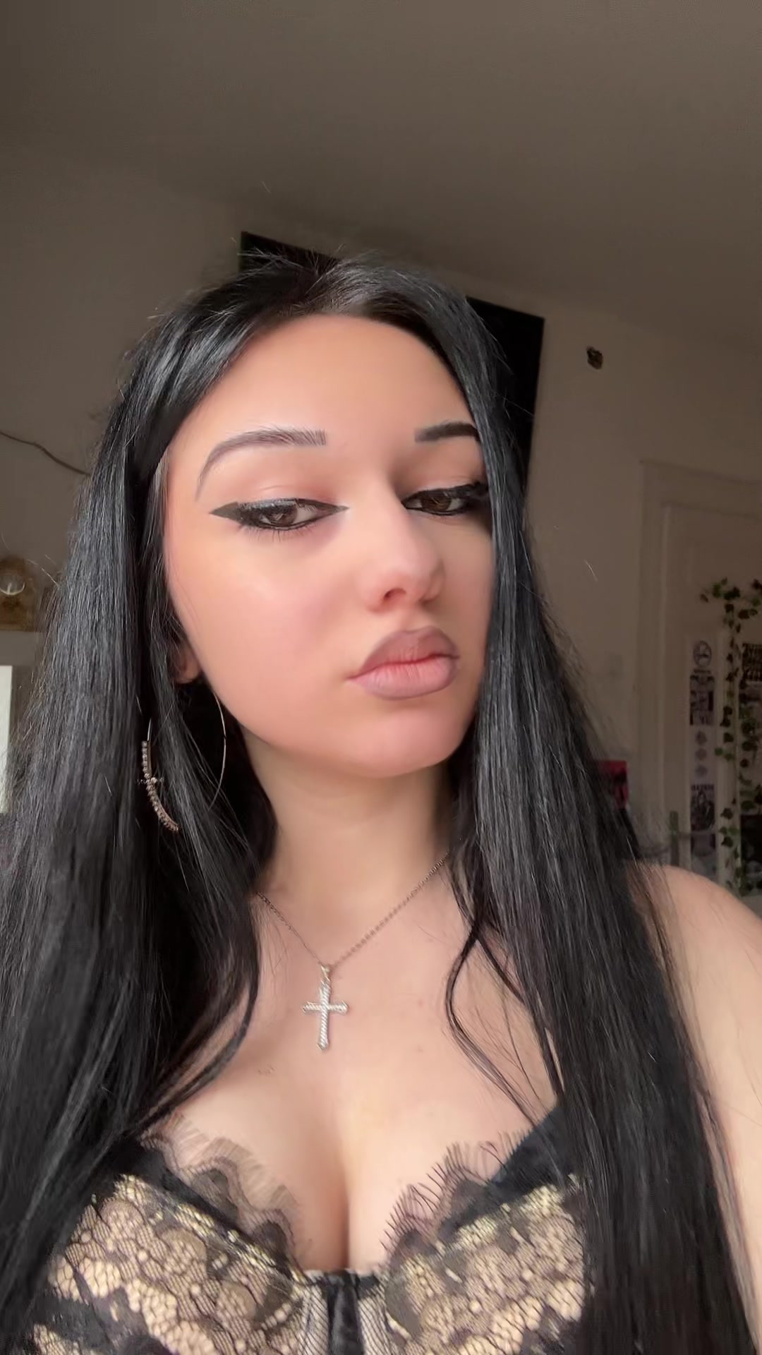 @матеа 🫧