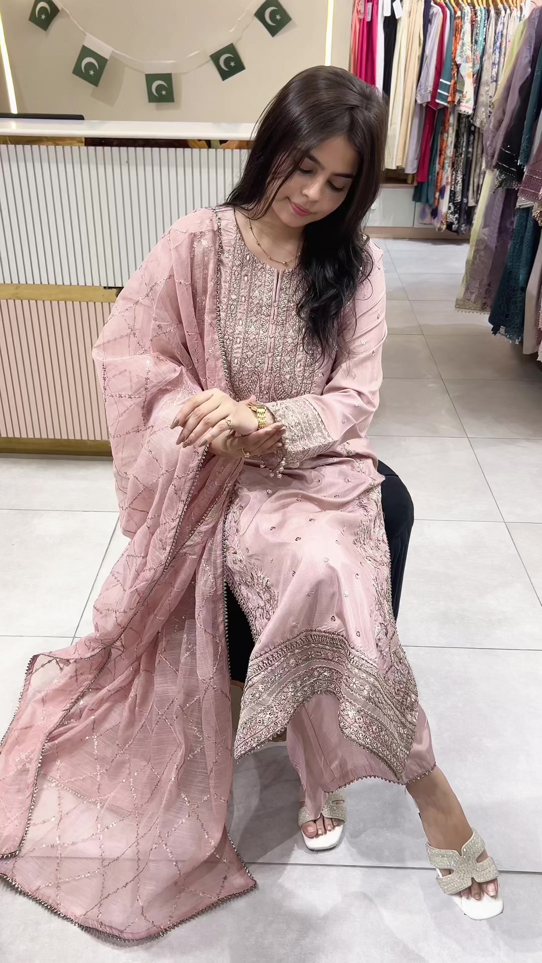 @🌸EmanSajal🌸