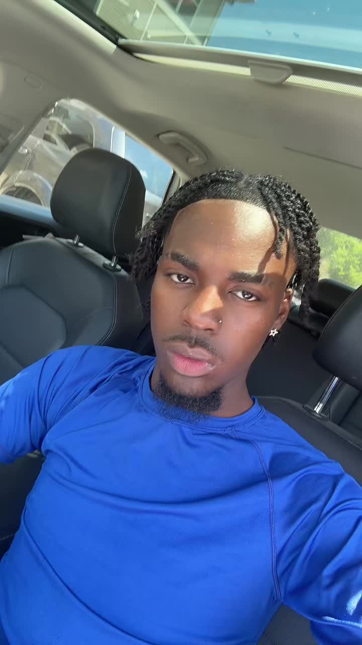 @𝙢𝙖𝙞𝙣𝙚𝙨𝙡𝙚𝙚𝙯𝙚