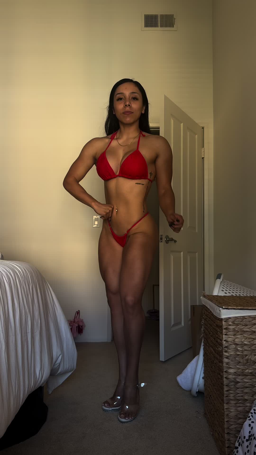 @Nikki