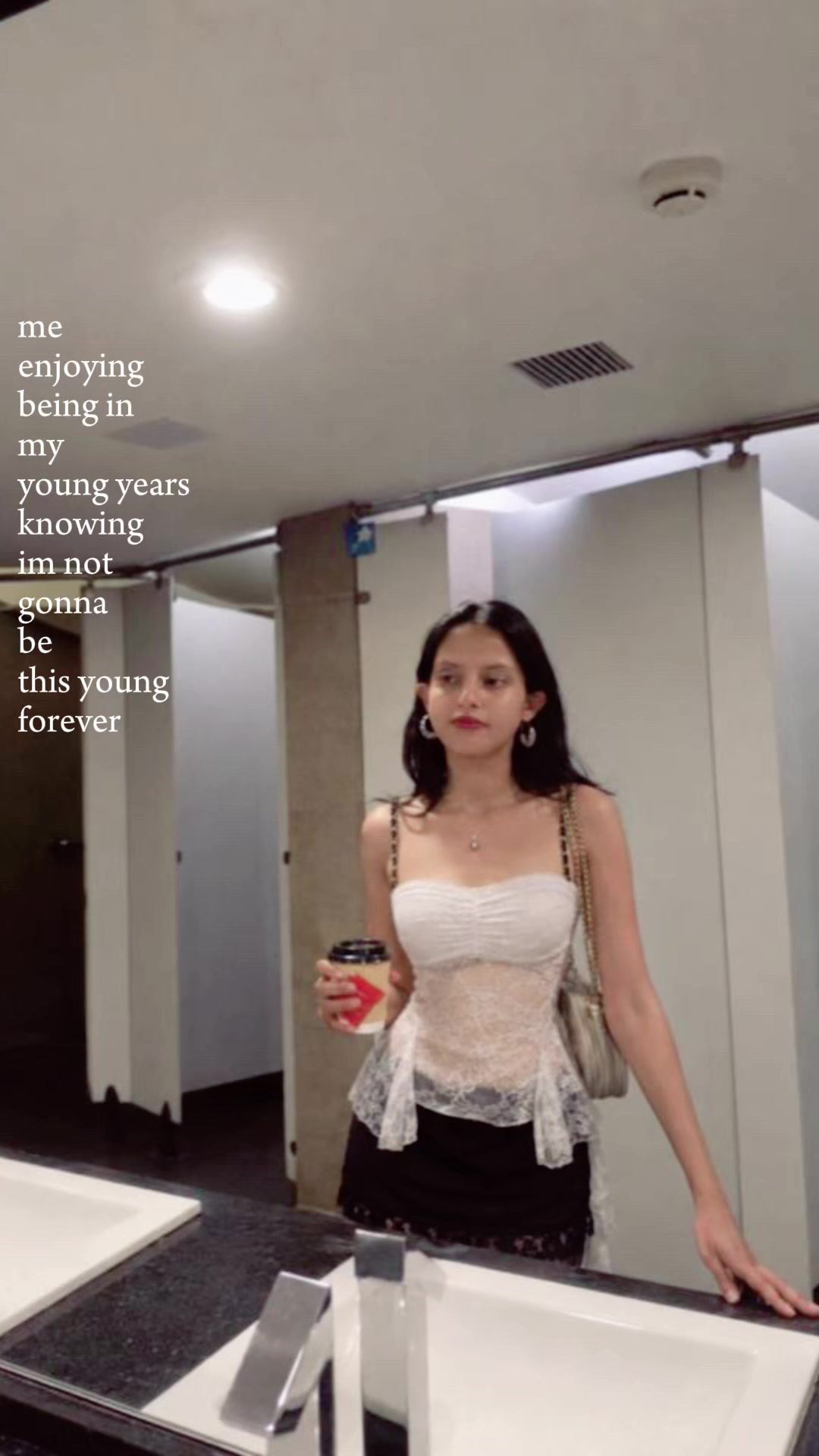 @Angela🪽