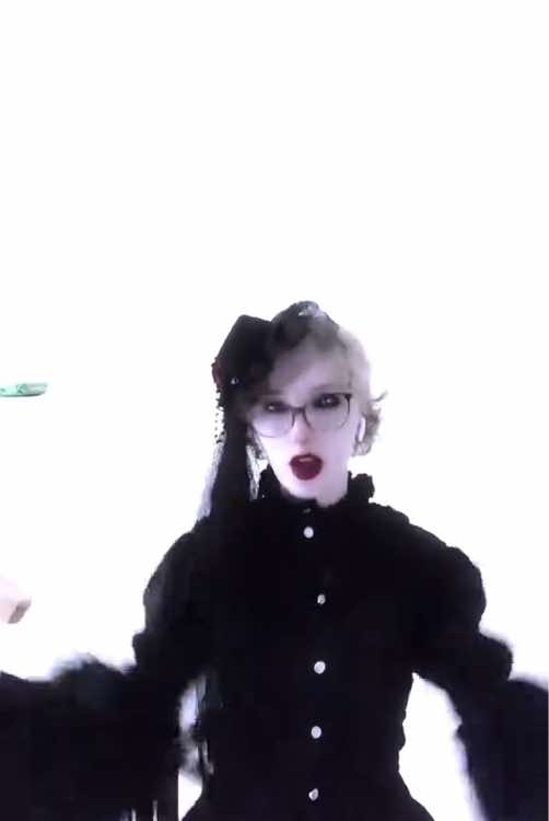 @Ella ⍟ 9¾