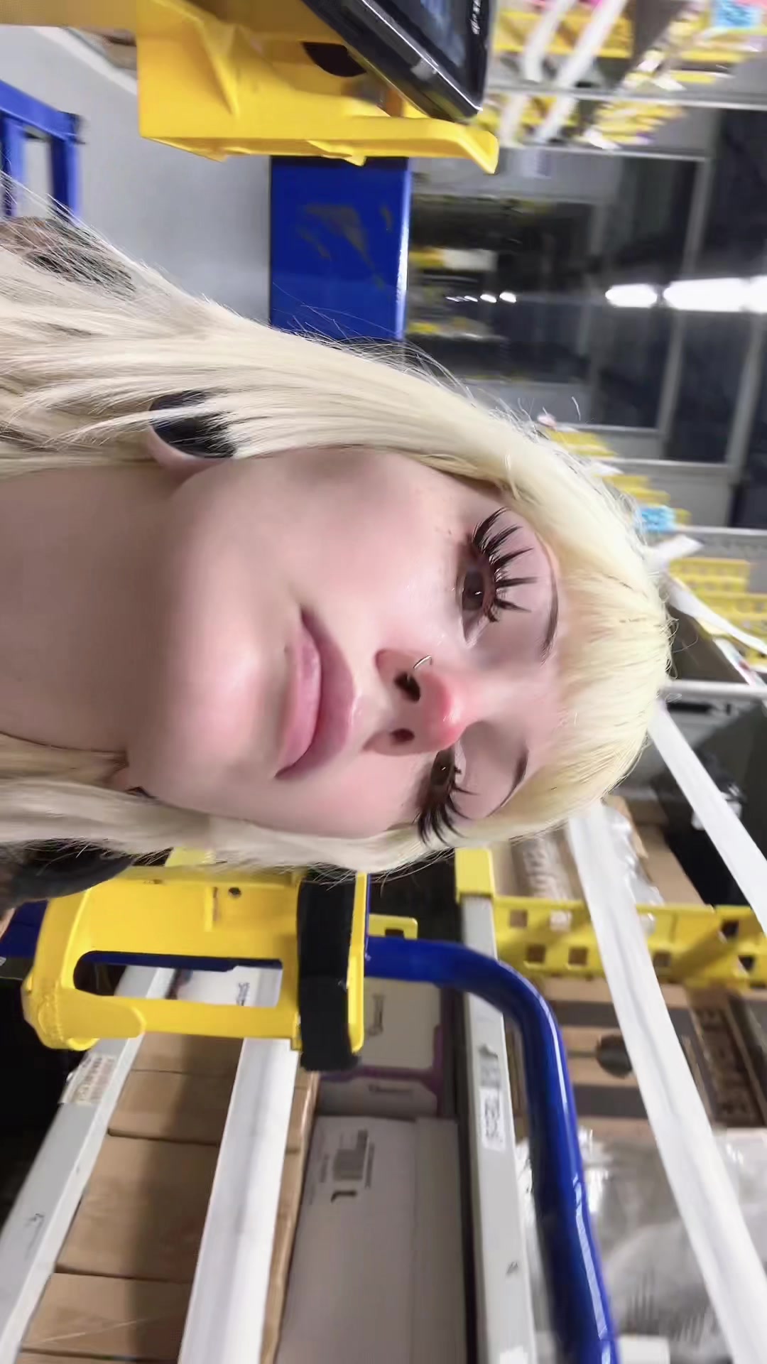 @˃ 𖥦 ˂