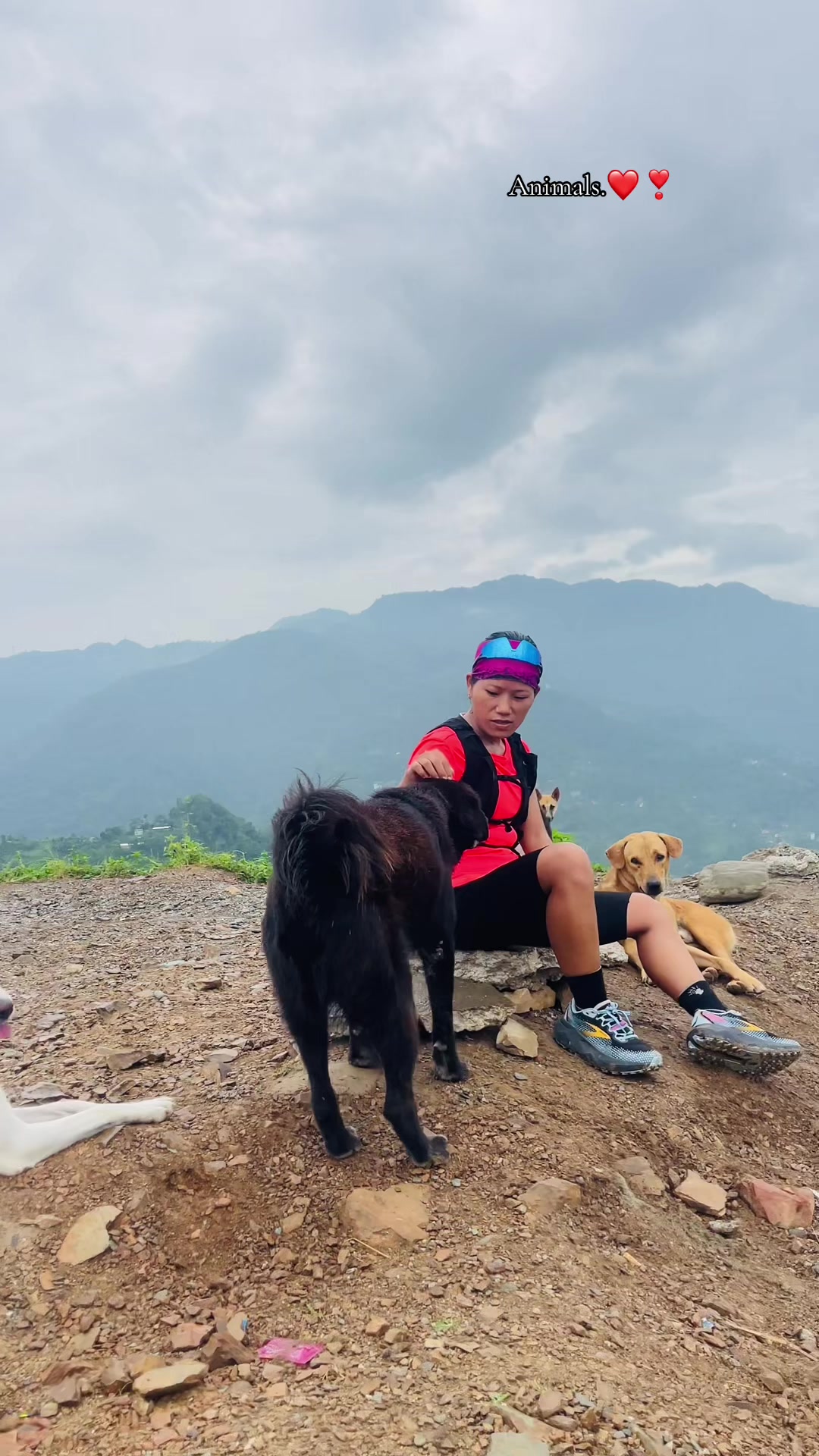 @Nikki Nembang🇳🇵