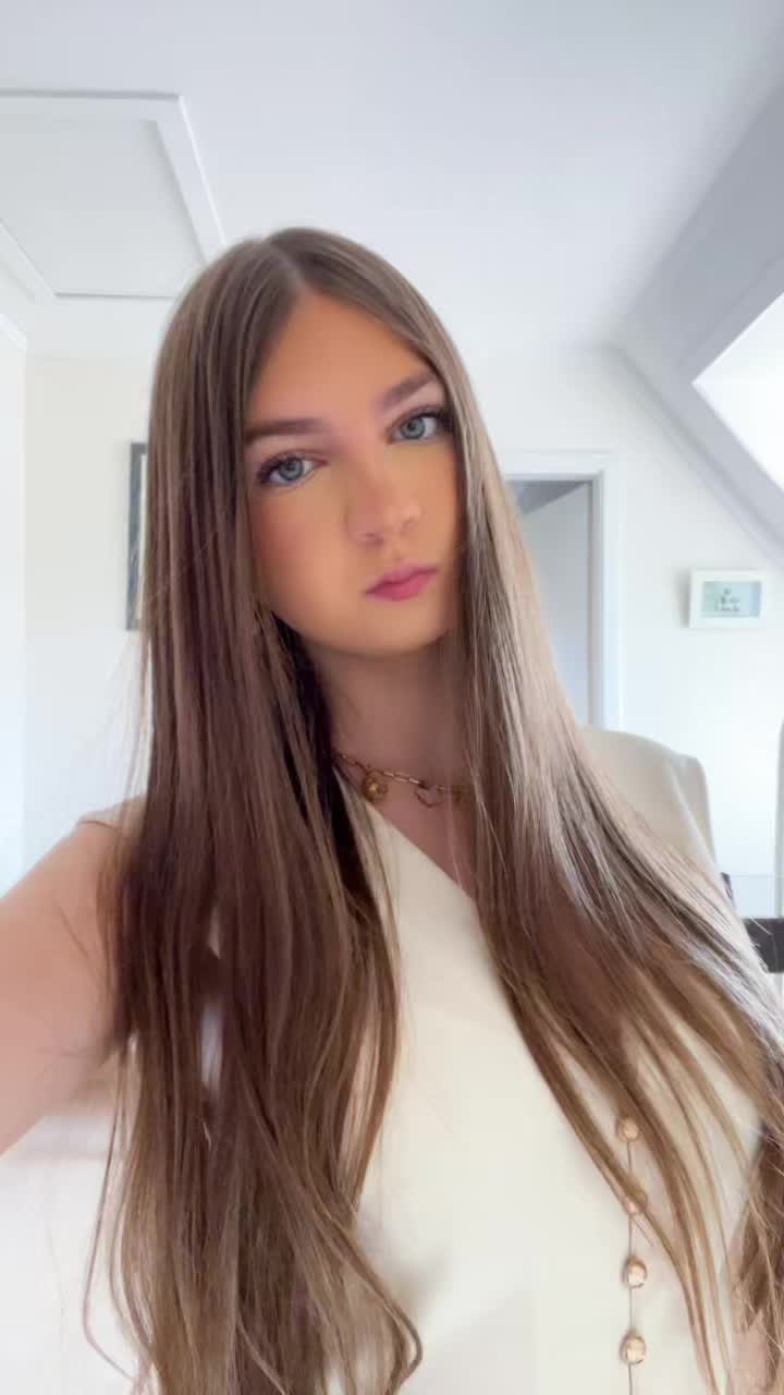 @𝐅𝐥𝐨𝐫𝐞𝐧𝐜𝐞