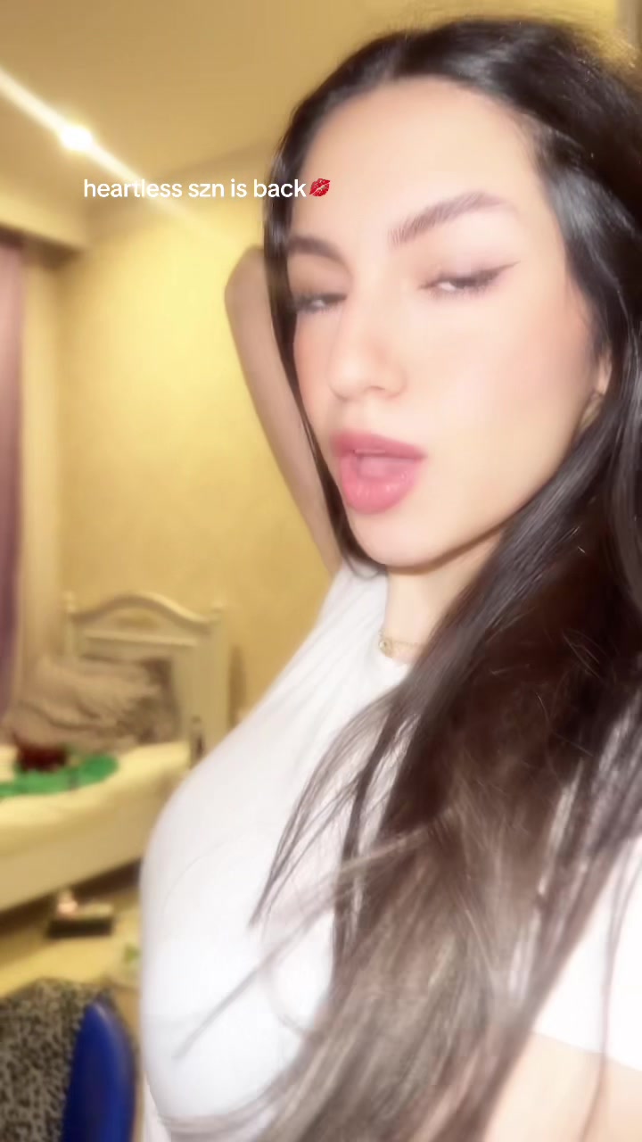 @sarvenaz