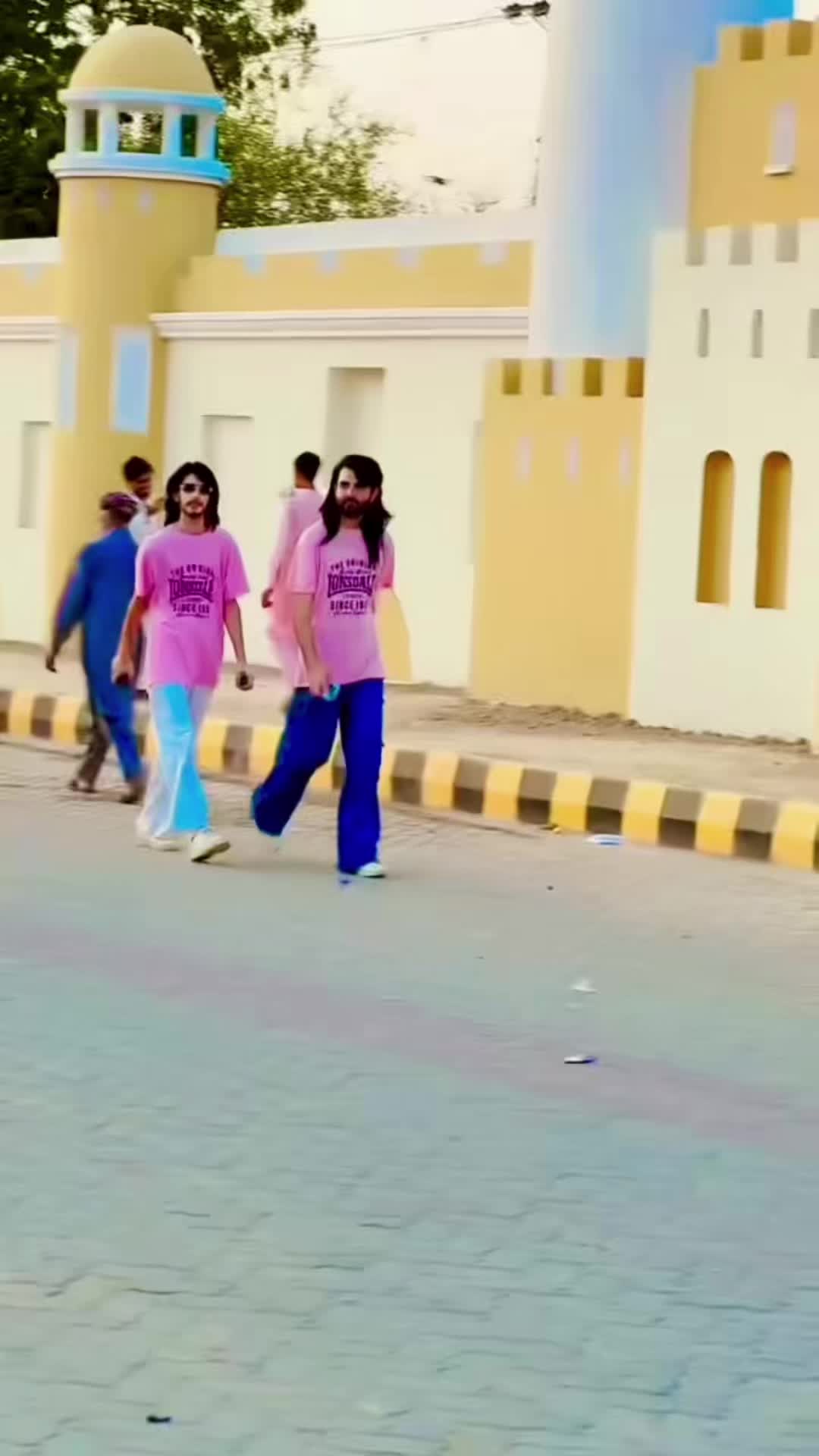 @𝕊𝕄𝔸ℝ𝕋 𝔹ℝ𝕆𝕋ℍ𝔼ℝ💞