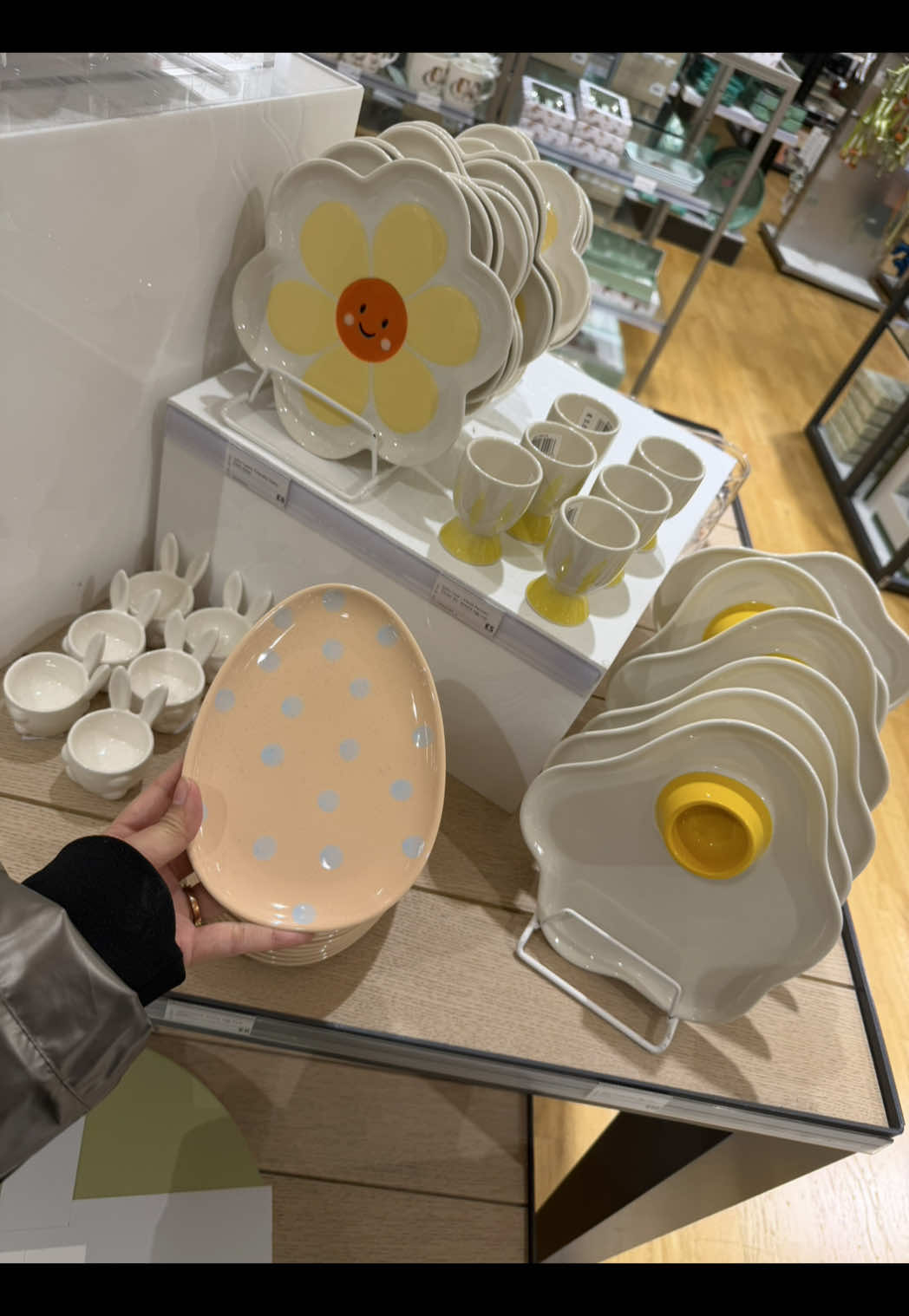 @Kiran🍍