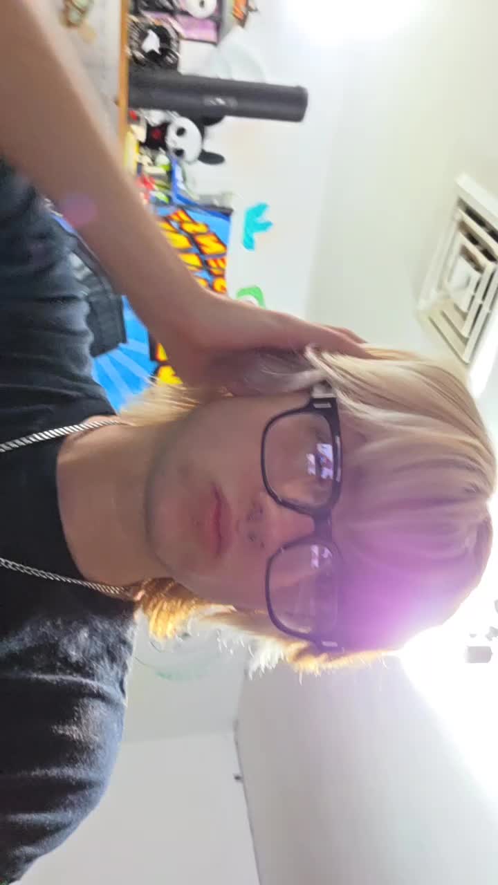 @✮CløധπBøι✮