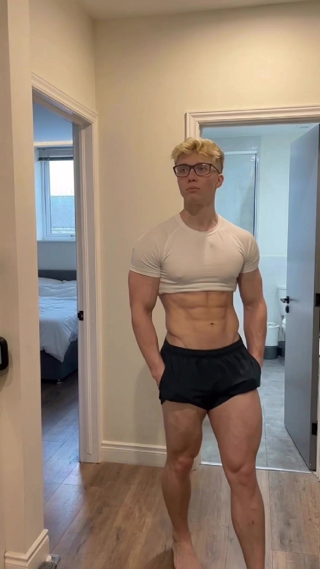@timlauritz_