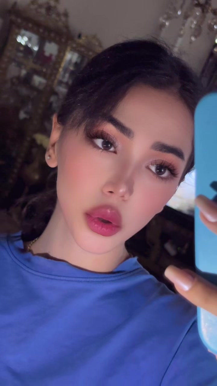 @Melikafarahani
