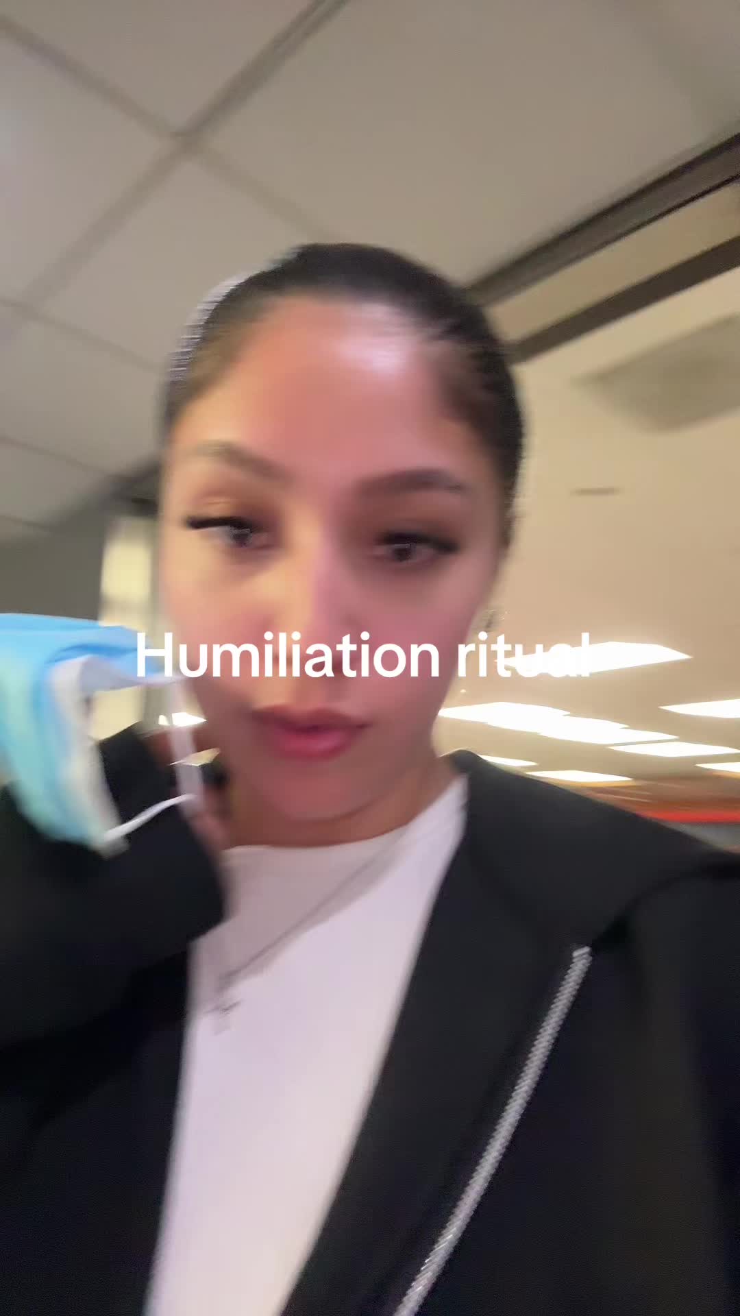 @Lala