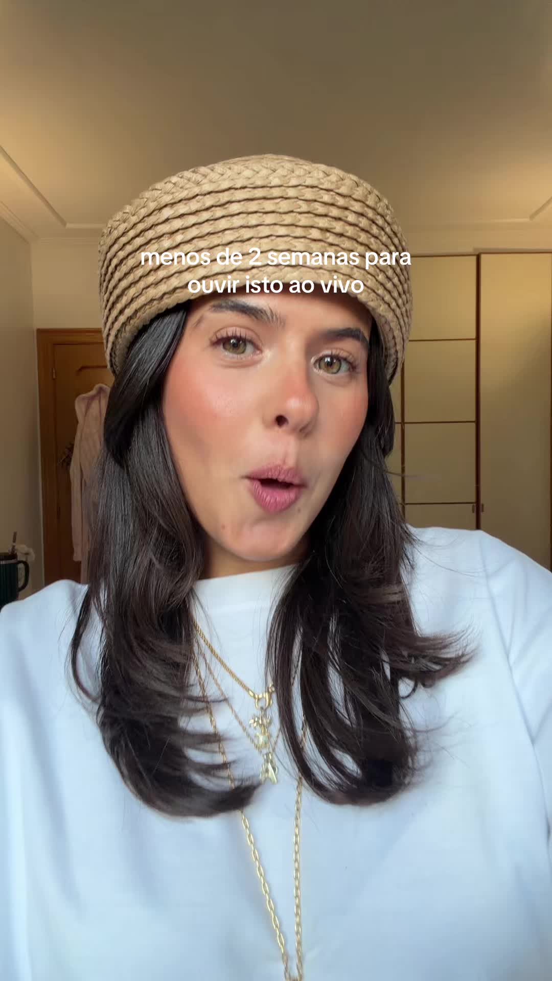 @nenas teixeira