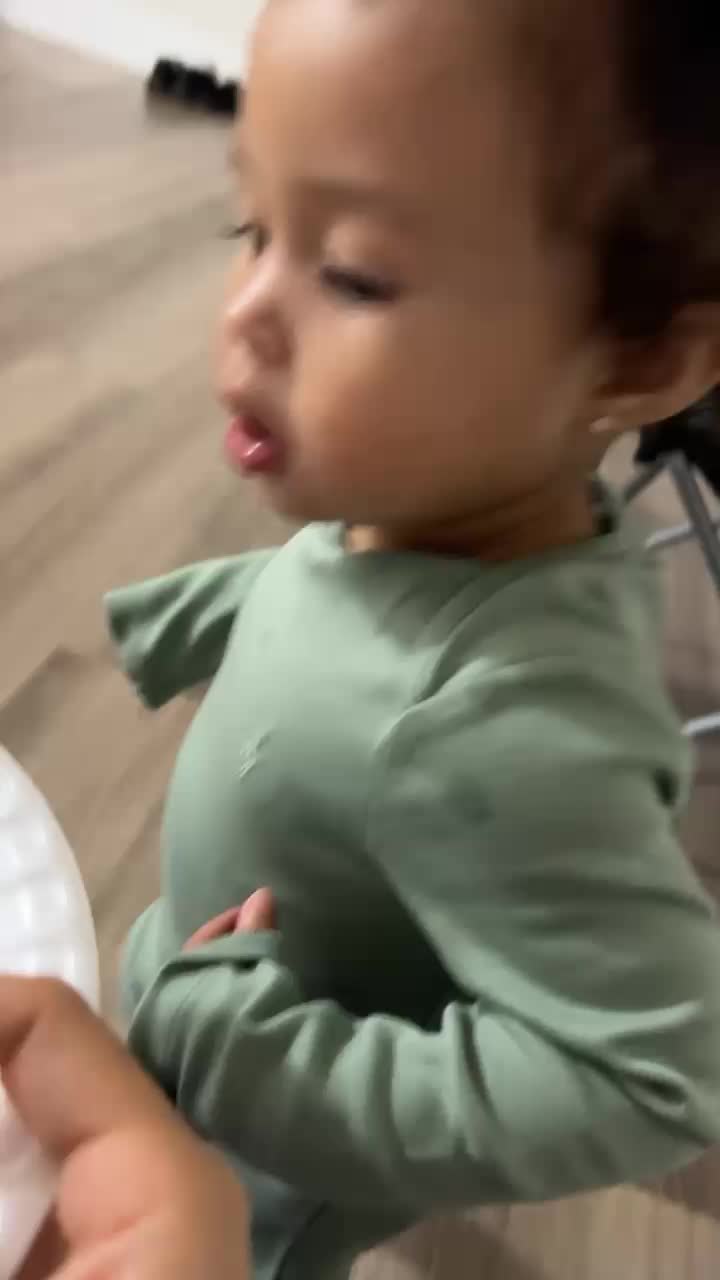 @Nini