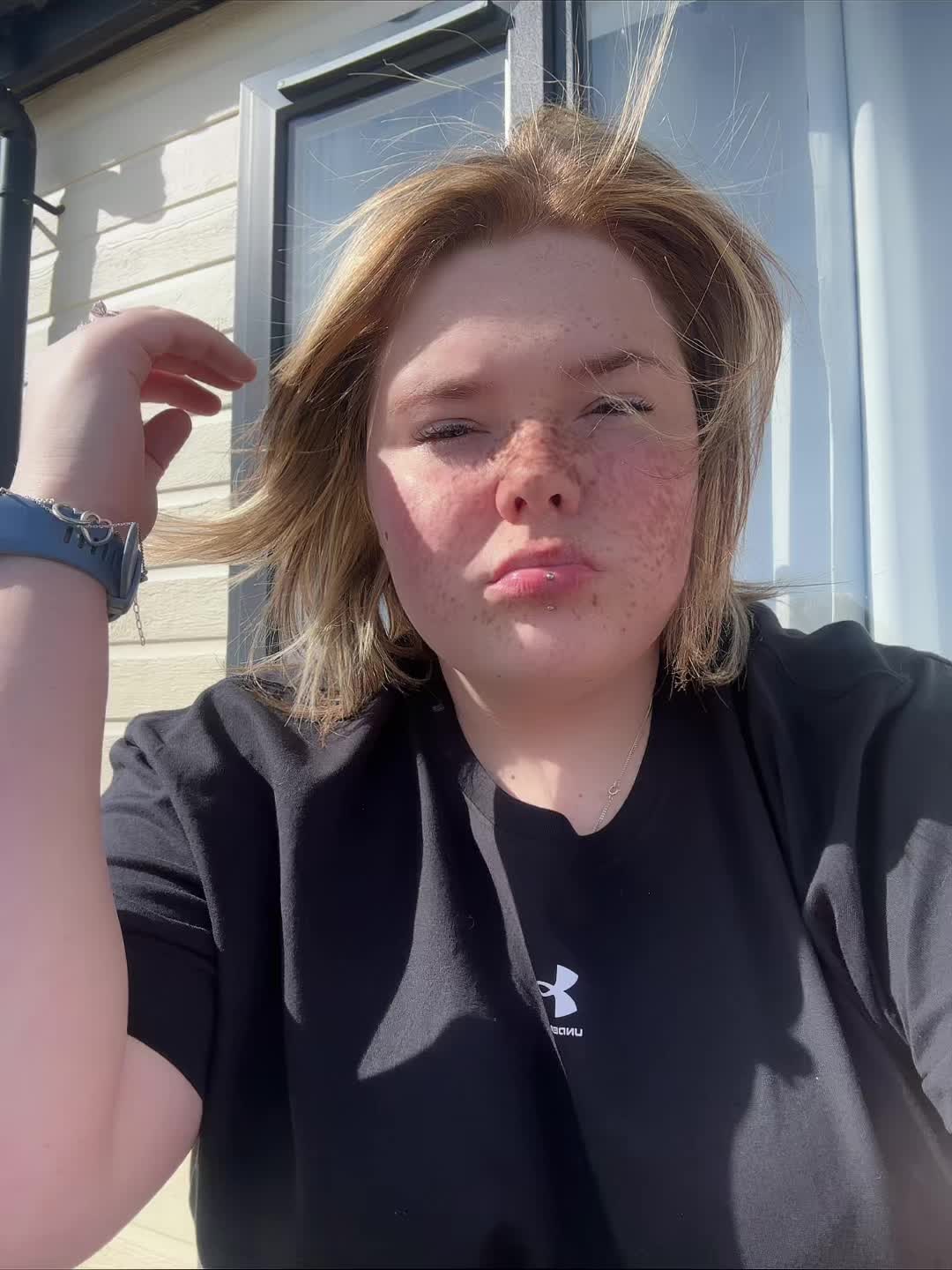 @ellie🫶🏻