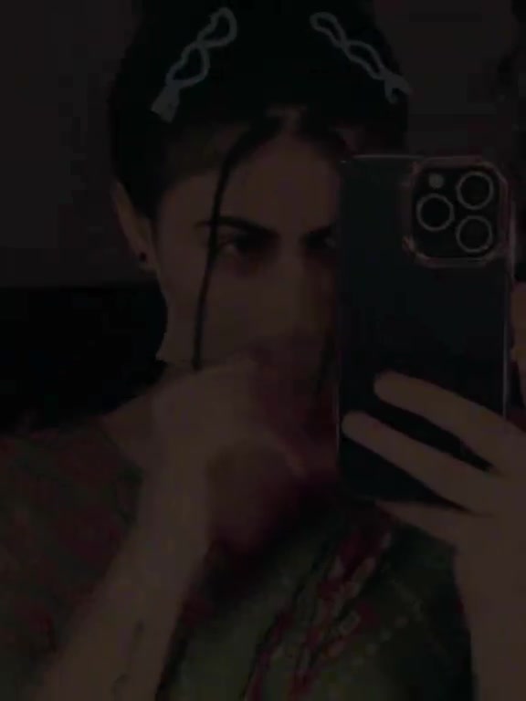 @M A H I🥰🧚