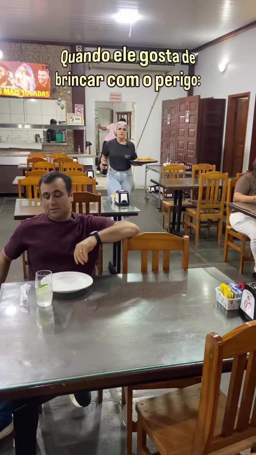 @Guaíra Mil grau Oficial