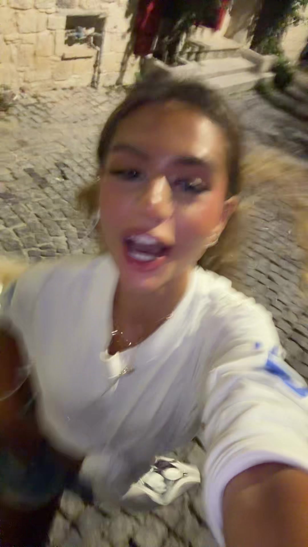 @Melisa