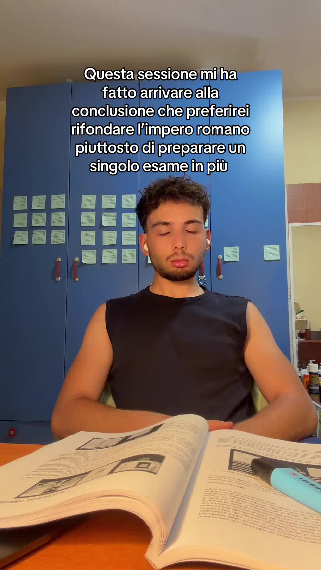 @andreeises