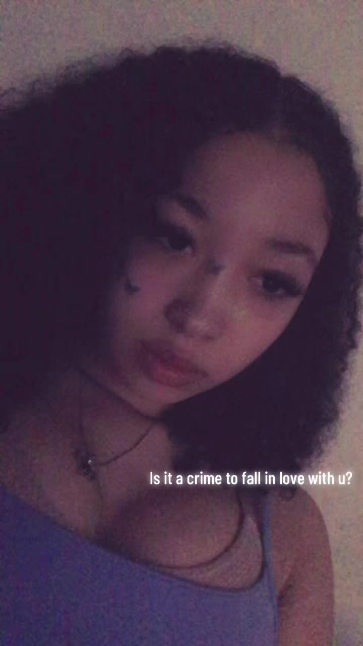@twin_itsmariah