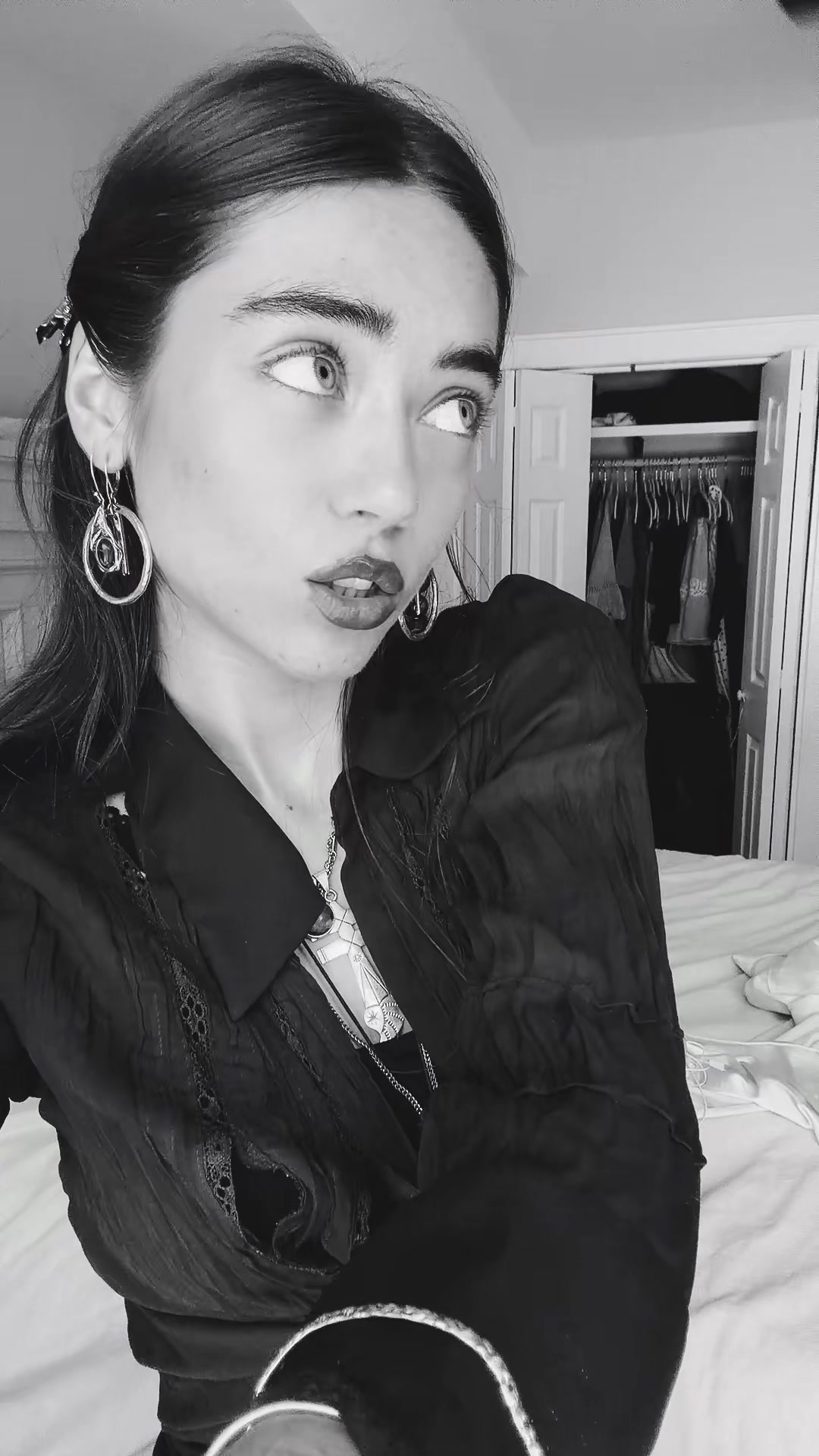 @chloemartynowicz