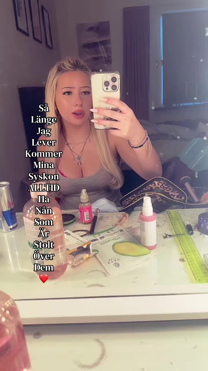 @𝐄𝐦𝐢𝐥𝐢𝐚🎭