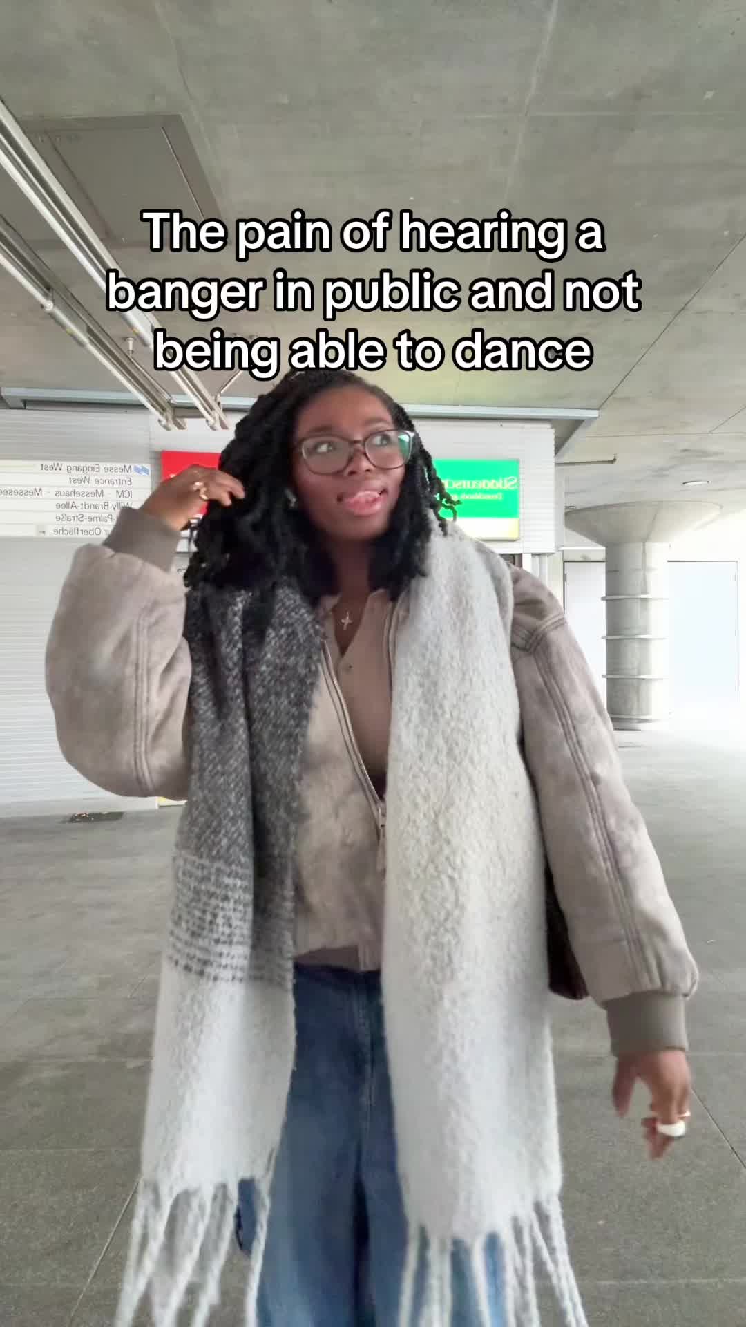 @_lizzz✝️_