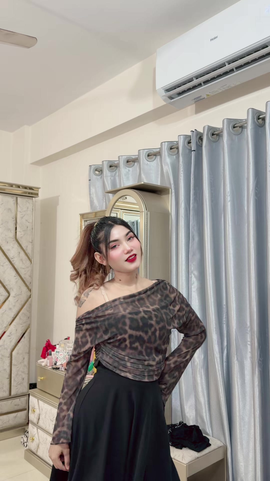 @zara_rhaman_