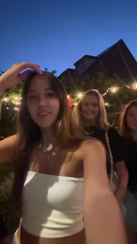 @E S M E E