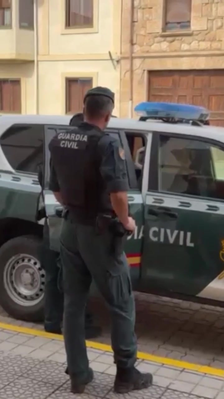 @Guardia Civil