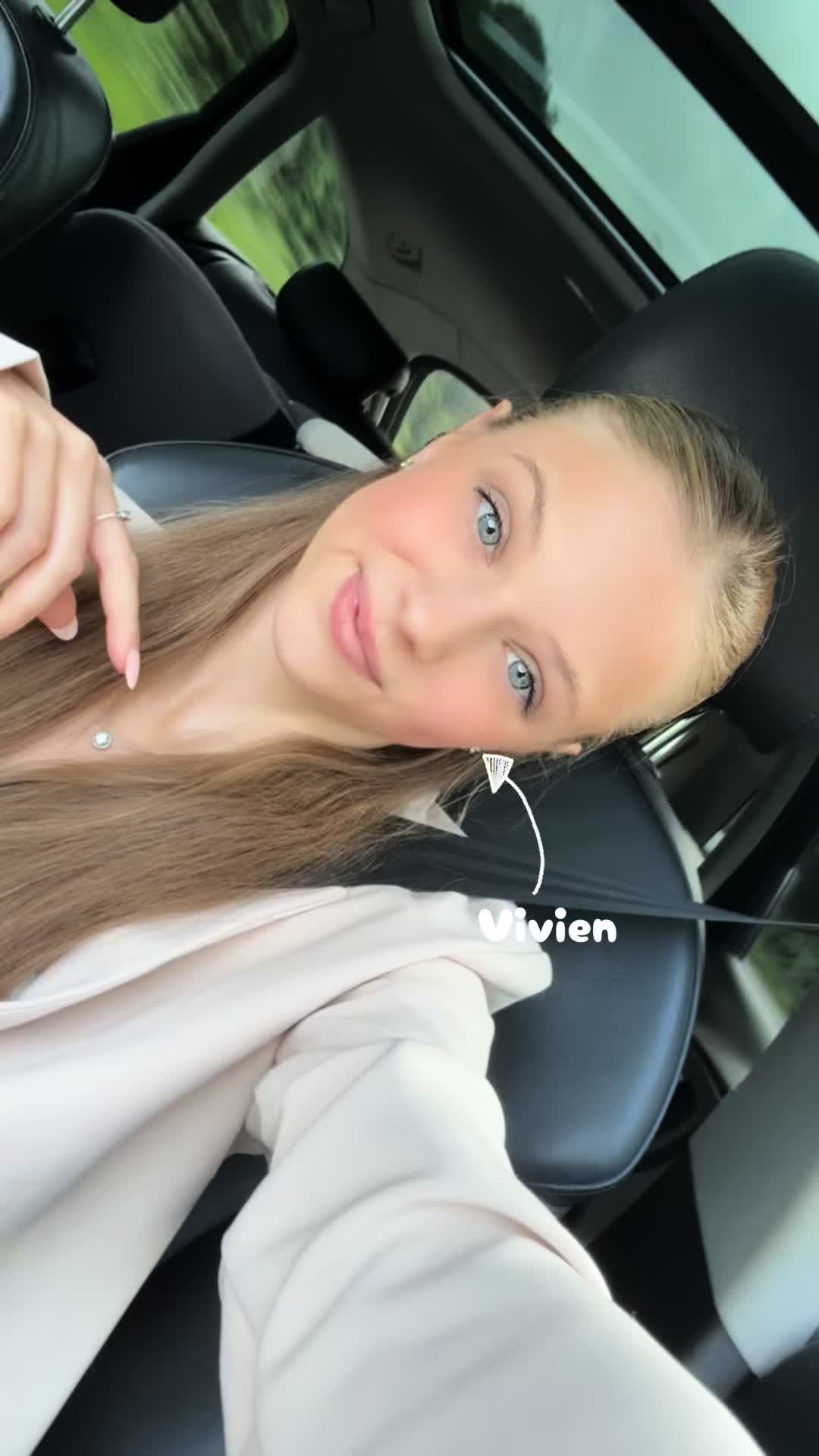 @Vivien