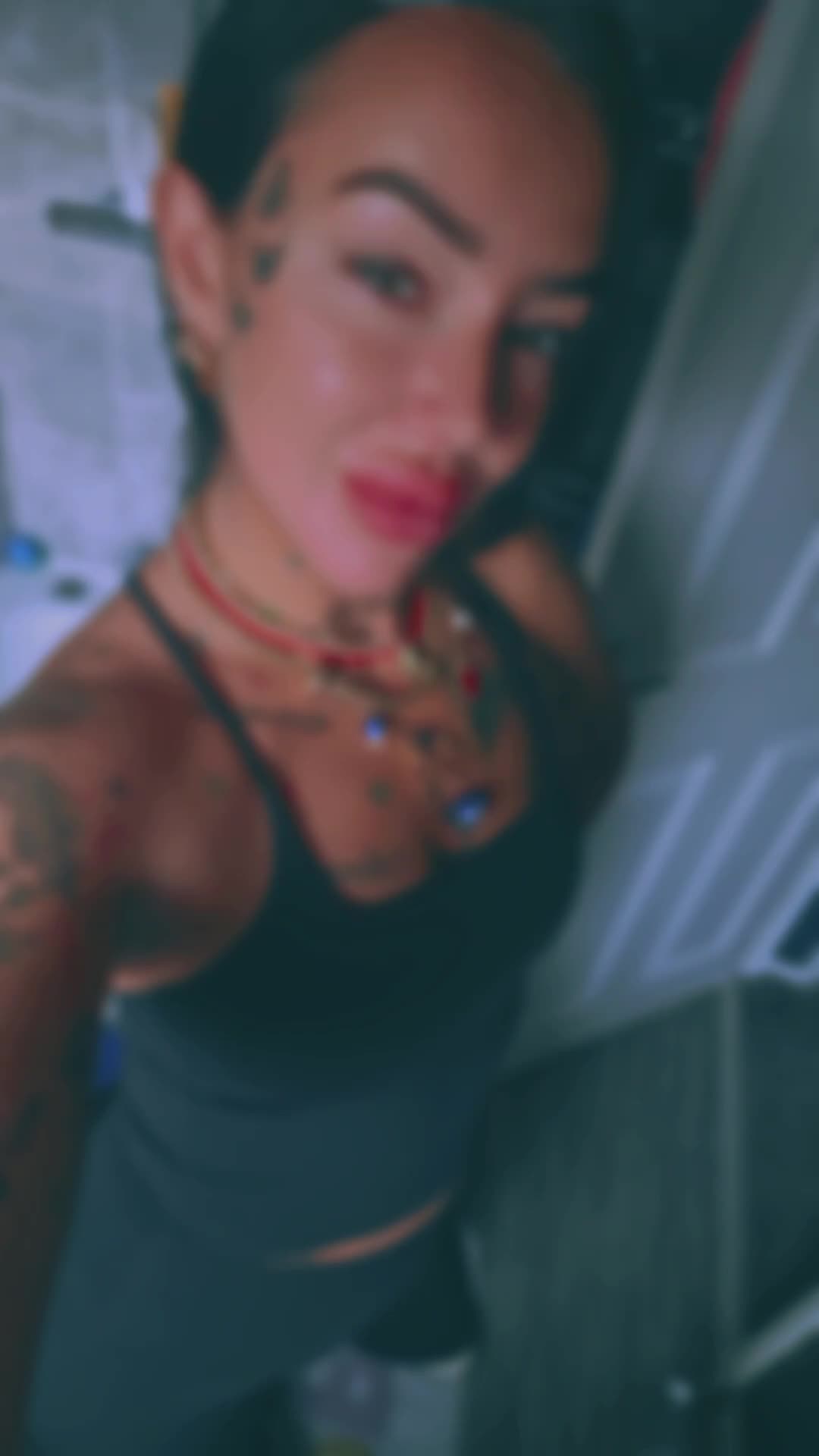 @🍭🫧Kerri Victoria🫧🍭