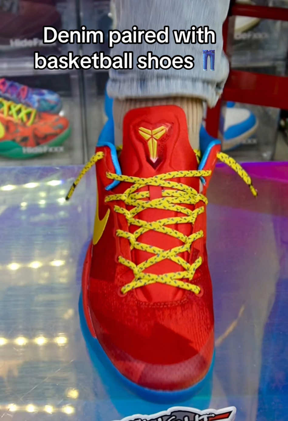 @Lacedsneaker