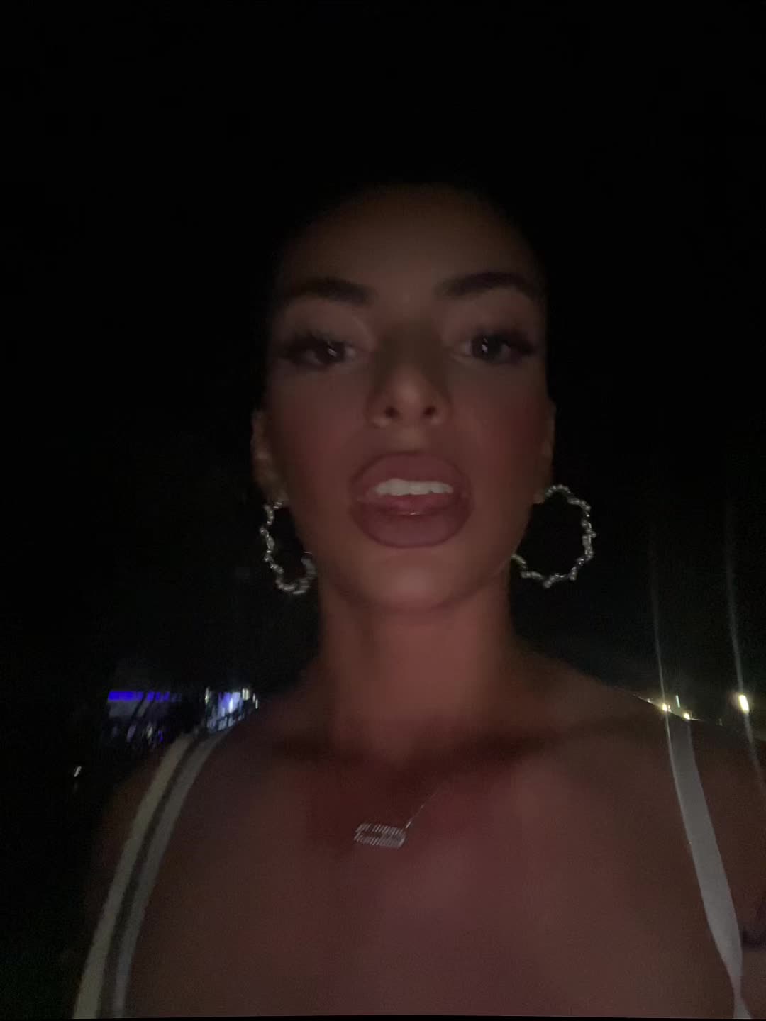 @kwnstantinaa
