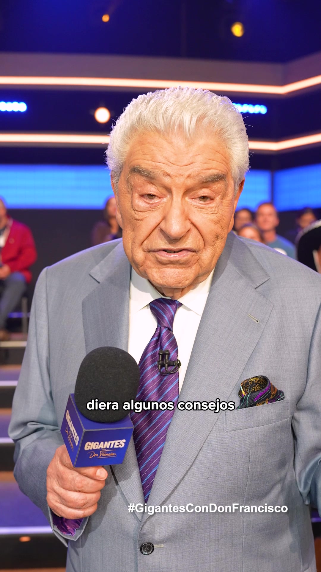 @Univision
