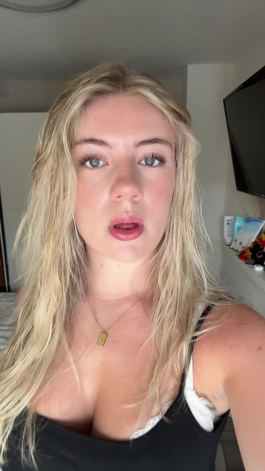 @Greta 🌸