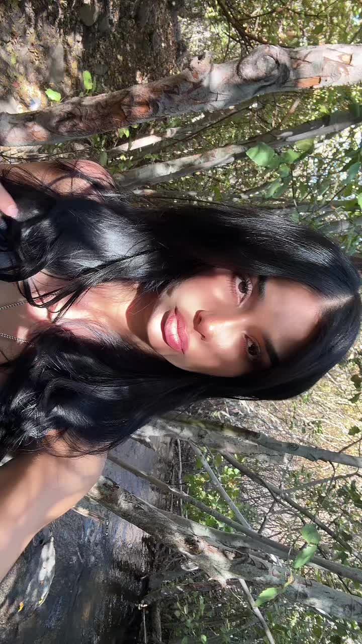 @️