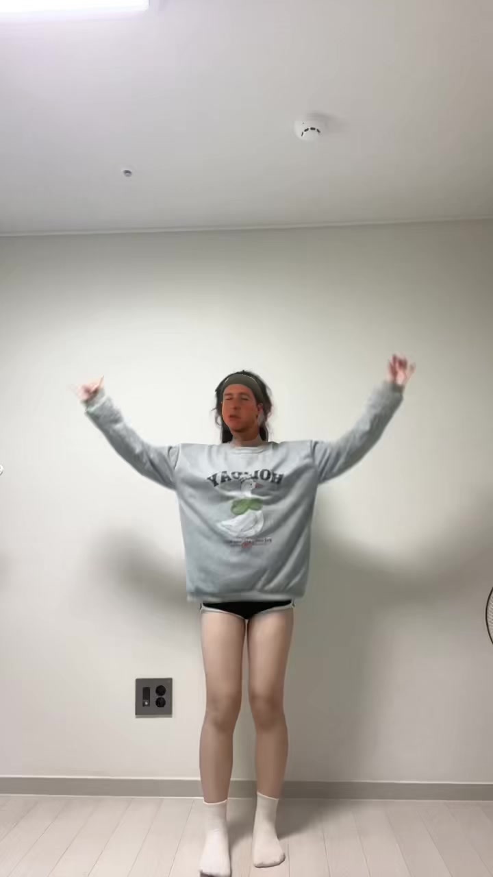@니여친지나간다