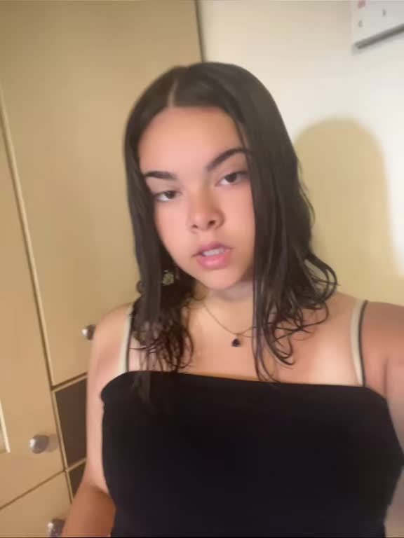 @😾