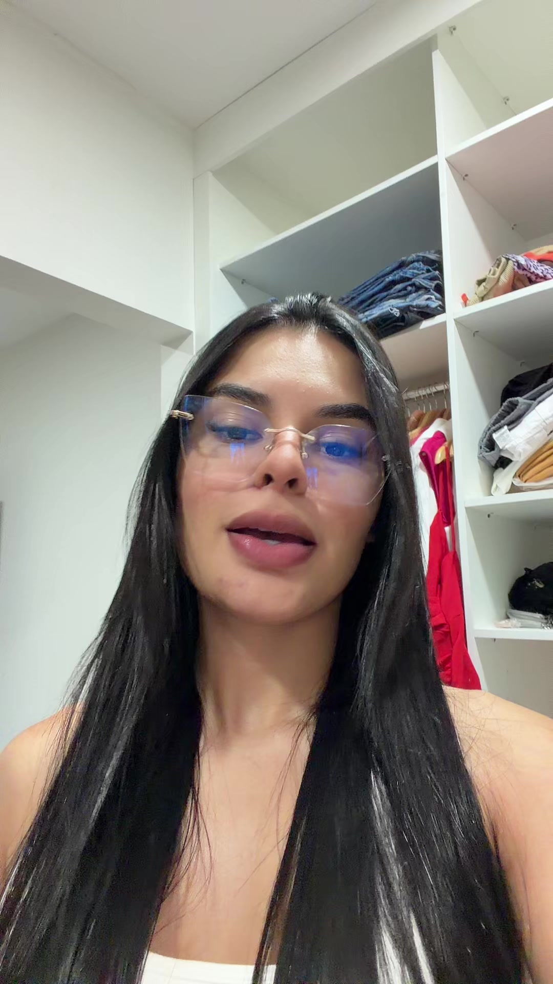 @naelypereira