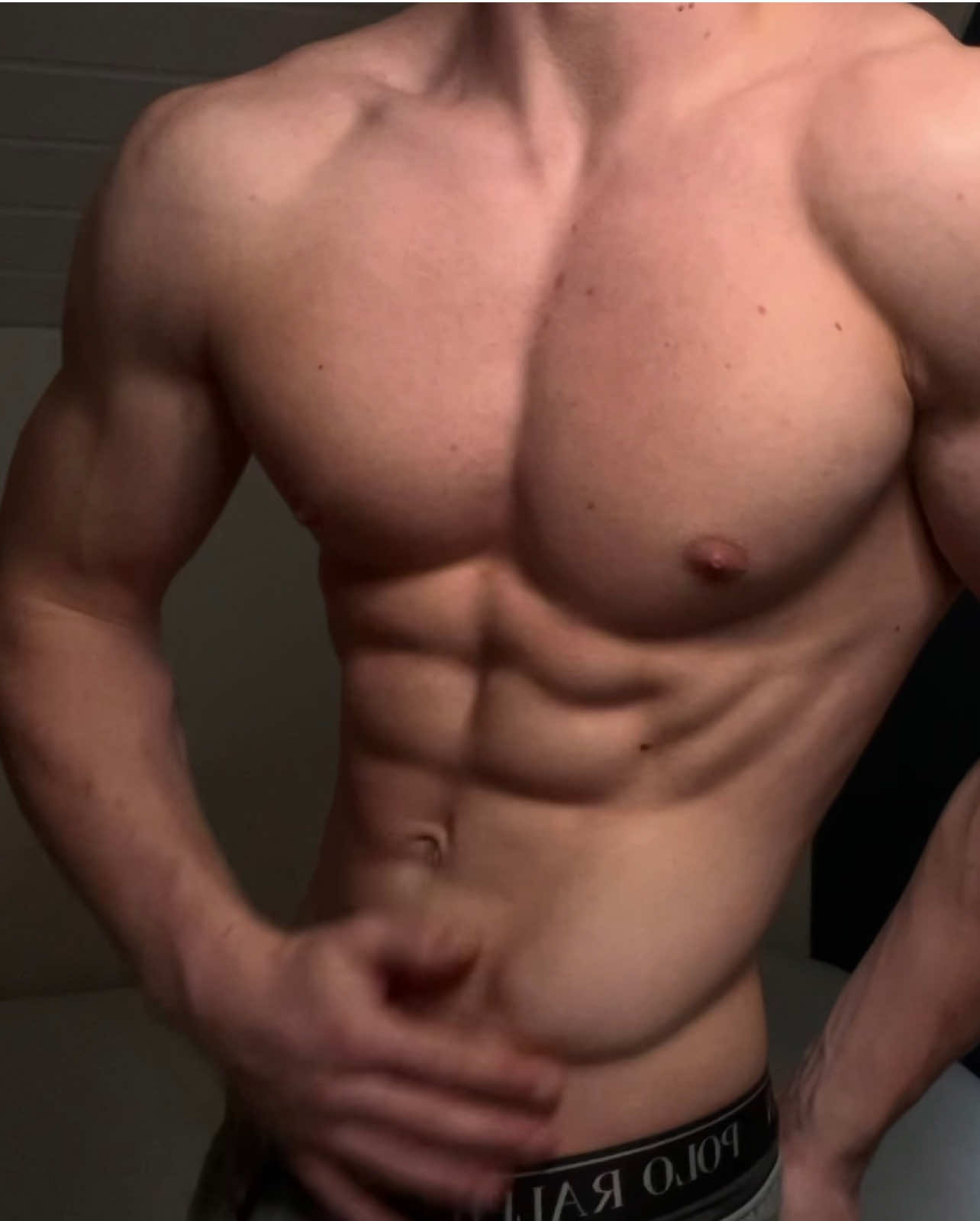 @Albertaesthetic