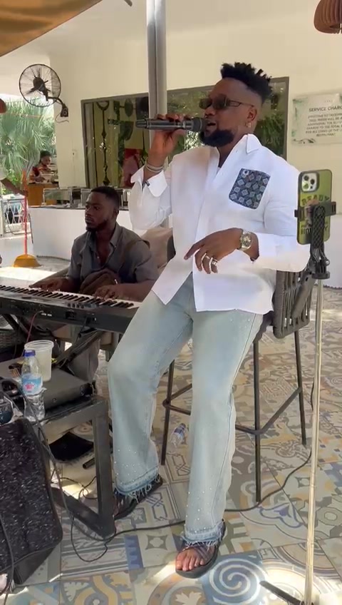 @KwakuFuture